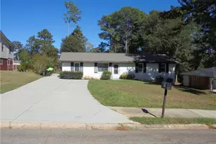 51 Overbrook Dr SE, Smyrna, GA 30082 - Photo 1