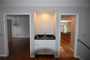 3765 Cochran Lake Dr, Marietta, GA 30062 - Photo 8