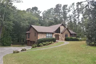 3765 Cochran Lake Dr, Marietta, GA 30062 - Photo 1