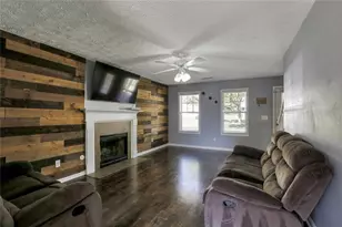 104 Jameston Dr, Jefferson, GA 30549 - Photo 6