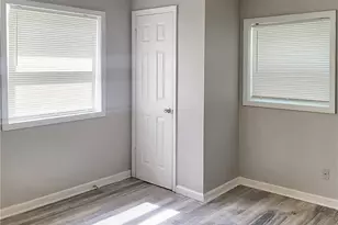 1093 Windsor St SW, Atlanta, GA 30310 - Photo 10