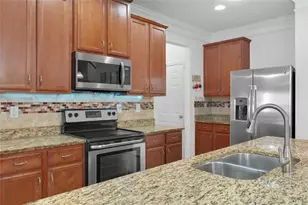 2325 Arnold Mill Rd, Lawrenceville, GA 30044 - Photo 10