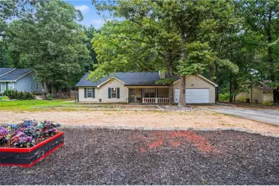 205 Woodcrest Drive, Covington, GA 30016 - Photo 2