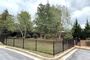 425 Fairview Cir, Roswell, GA 30076 - Photo 46