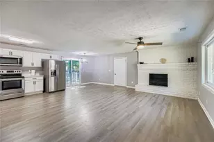 4229 Clearview Dr, Douglasville, GA 30134 - Photo 4