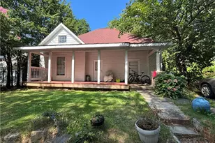 1090 Forest Ave, Stone Mountain, GA 30083 - Photo 10