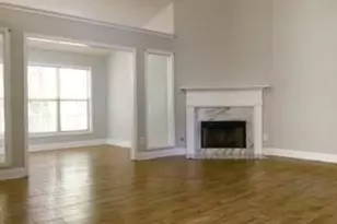 912 Noble Oak Ct, Lawrenceville, GA 30046 - Photo 2