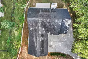 3368 Green Leaf Ln, Gainesville, GA 30507 - Photo 8