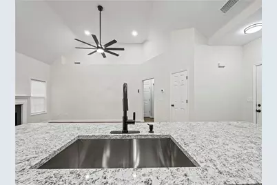 3368 Green Leaf Ln, Gainesville, GA 30507 - Photo 14