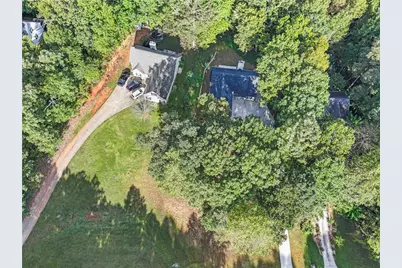 3368 Green Leaf Ln, Gainesville, GA 30507 - Photo 4