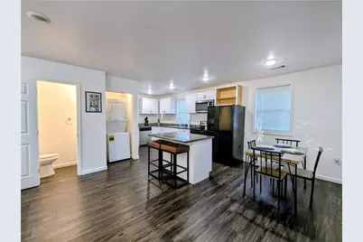 2533 Godfrey Drive, Atlanta, GA 30318 - Photo 10