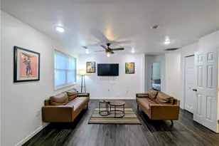 2533 Godfrey Dr, Atlanta, GA 30318 - Photo 8