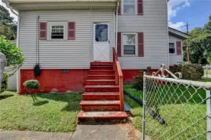 37 Spring St, Gainesville, GA 30501 - Photo 8