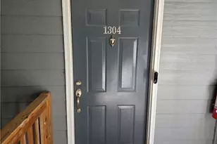 1304 Madison Ln S E, Smyrna, GA 30080 - Photo 4