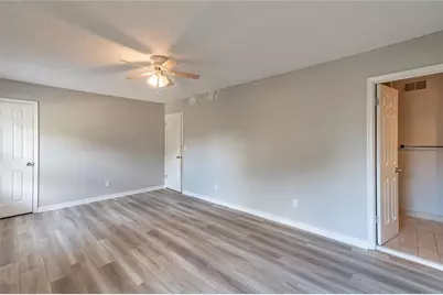 155 Willow Stream Court, Roswell, GA 30076 - Photo 8