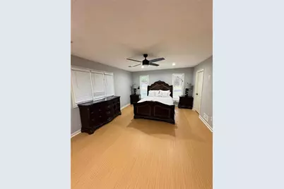 2251 Colonial Oak Way, Stone Mountain, GA 30087 - Photo 8