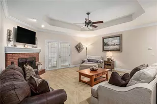 615 Wellington Dr, Winder, GA 30680 - Photo 2