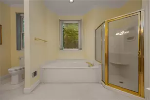 2372 Merrymount Dr, Suwanee, GA 30024 - Photo 34