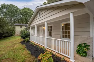 173 Jousters Ln, Lawrenceville, GA 30044 - Photo 6