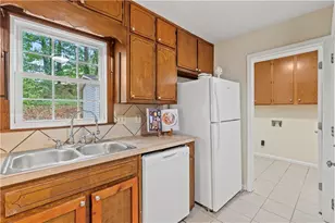 173 Jousters Ln, Lawrenceville, GA 30044 - Photo 14