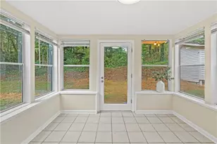 173 Jousters Ln, Lawrenceville, GA 30044 - Photo 32