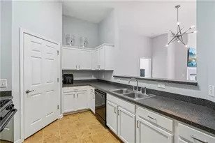 4805 W Village Way SE, Smyrna, GA 30080 - Photo 10