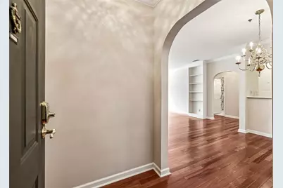 2499 Peachtree Road NE #406, Atlanta, GA 30305 - Photo 2