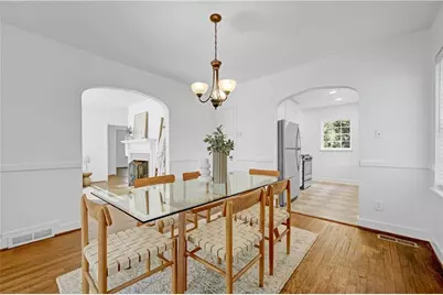 2064 Edinburgh Terrace NE, Atlanta, GA 30307 - Photo 10