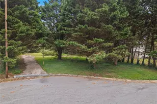 6082 Kathie Ct, Ellenwood, GA 30294 - Photo 1