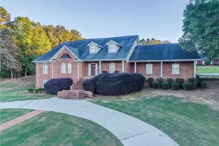 12 Breckenridge Dr, Cedartown, GA 30125 - Photo 2