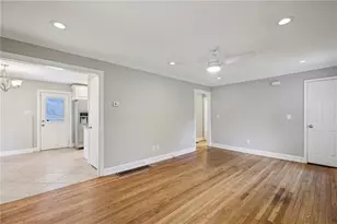 1952 Wingate Rd, Chamblee, GA 30341 - Photo 10