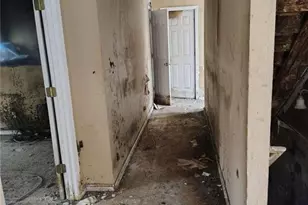 7362 Poppy Way, Union City, GA 30291 - Photo 6