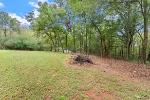 6668 Belton Bridge Rd, Lula, GA 30554 - Photo 8