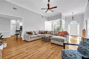 1213 Maple Creek Ln, Loganville, GA 30052 - Photo 10