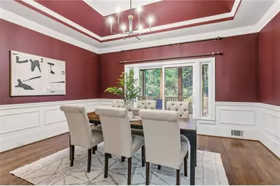 1472 Lachona Court NE, Atlanta, GA 30329 - Photo 10