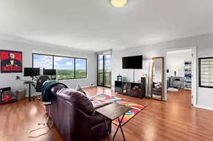 3481 Lakeside Dr NE, Atlanta, GA 30326 - Photo 6