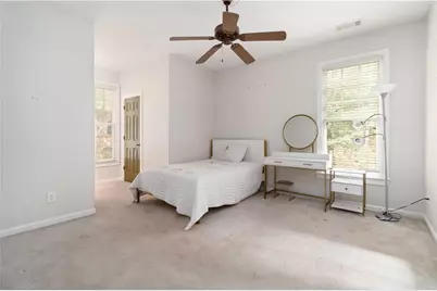 1421 Hedgewood Lane NW, Kennesaw, GA 30152 - Photo 36