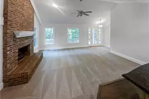 121 Northwoods Rd, Sharpsburg, GA 30277 - Photo 8