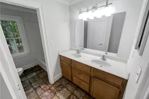 121 Northwoods Rd, Sharpsburg, GA 30277 - Photo 20