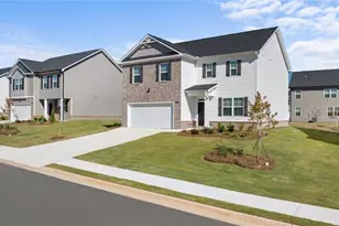 69 White Spruce Wy, Newnan, GA 30265 - Photo 2