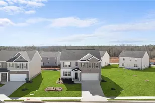 73 White Spruce Wy, Newnan, GA 30265 - Photo 2