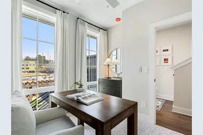 1289 Longreen Terrace NW #165, Atlanta, GA 30318 - Photo 4