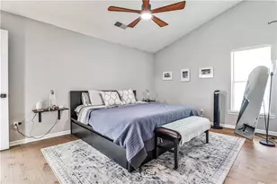 9899 Vista Cir, Union City, GA 30291 - Photo 16