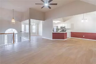 3375 Pierce Arrow Cir, Suwanee, GA 30024 - Photo 16