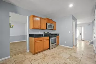 2065 Resting Creek Dr, Decatur, GA 30035 - Photo 14