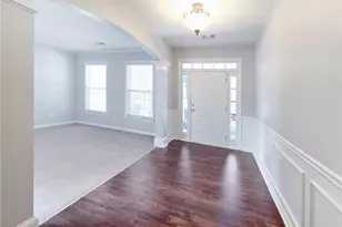 5425 Fieldfreen Dr, Cumming, GA 30028 - Photo 4