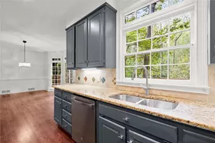 9445 Mistwater Close, Roswell, GA 30076 - Photo 12