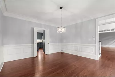 9445 Mistwater Close, Roswell, GA 30076 - Photo 8