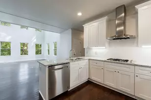 819 Bermuda Run, Woodstock, GA 30189 - Photo 12