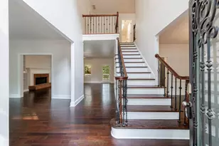 819 Bermuda Run, Woodstock, GA 30189 - Photo 4